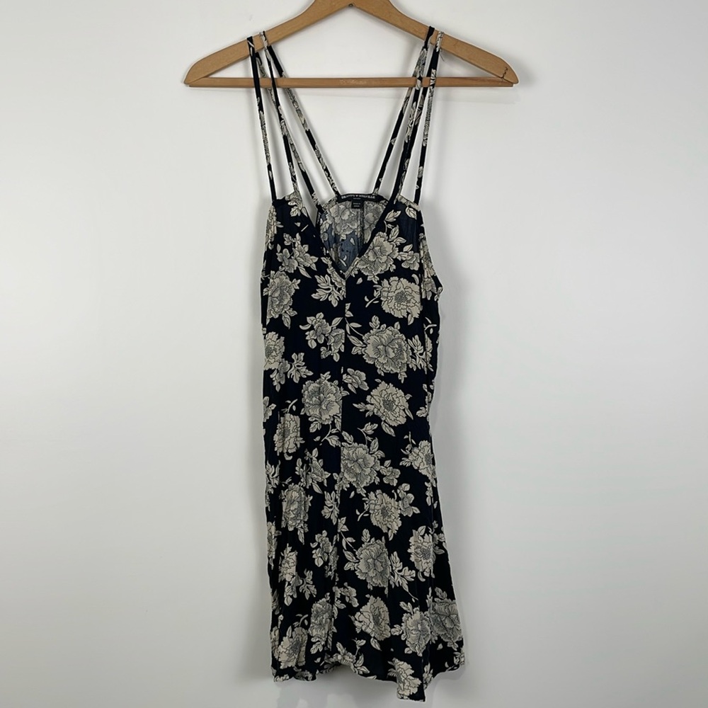 Brandy Melville Black and Cream Floral Swim Coverup